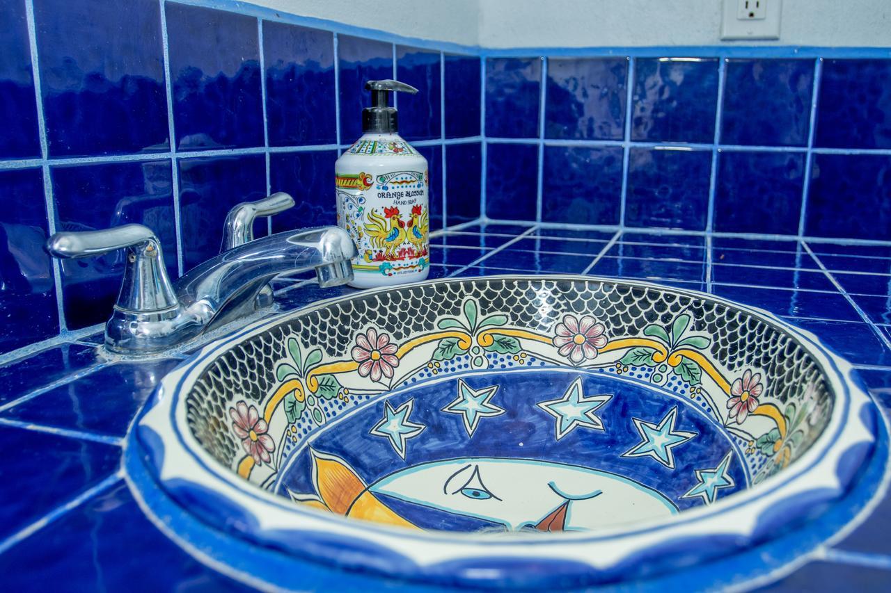 Two Brothers Surf Resort Тола Екстериор снимка